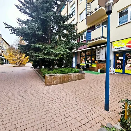 Green Kabaty Apartment 5 Warsaw Exterior photo