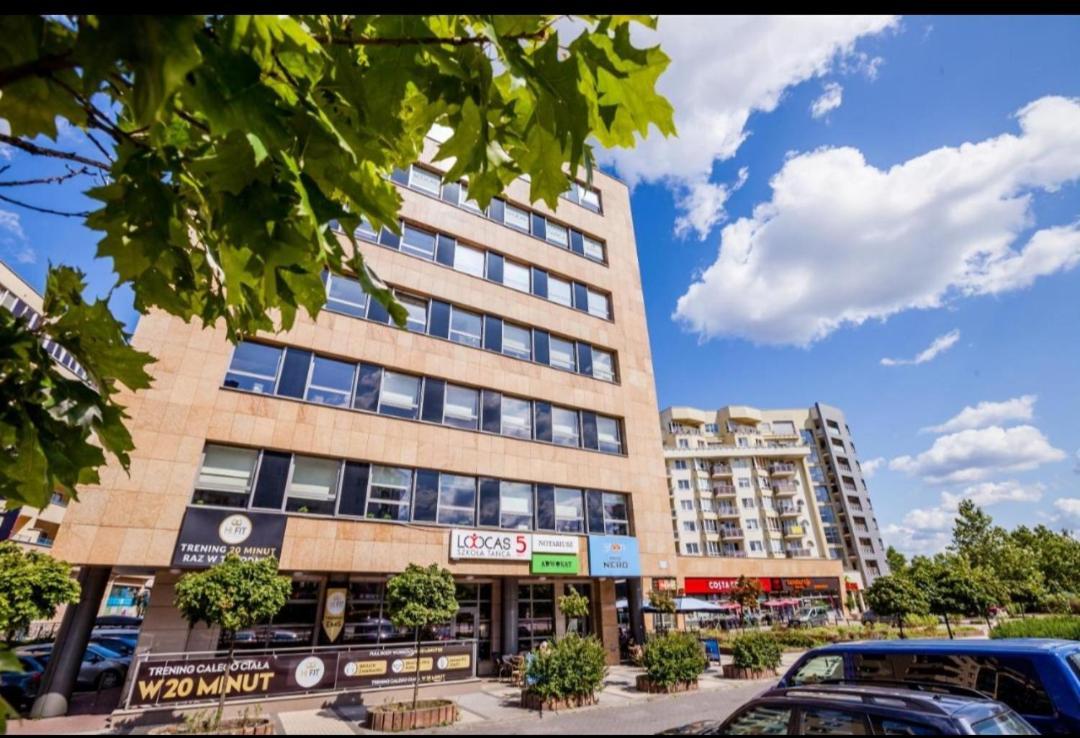 Kabaty 5 Apartmán *